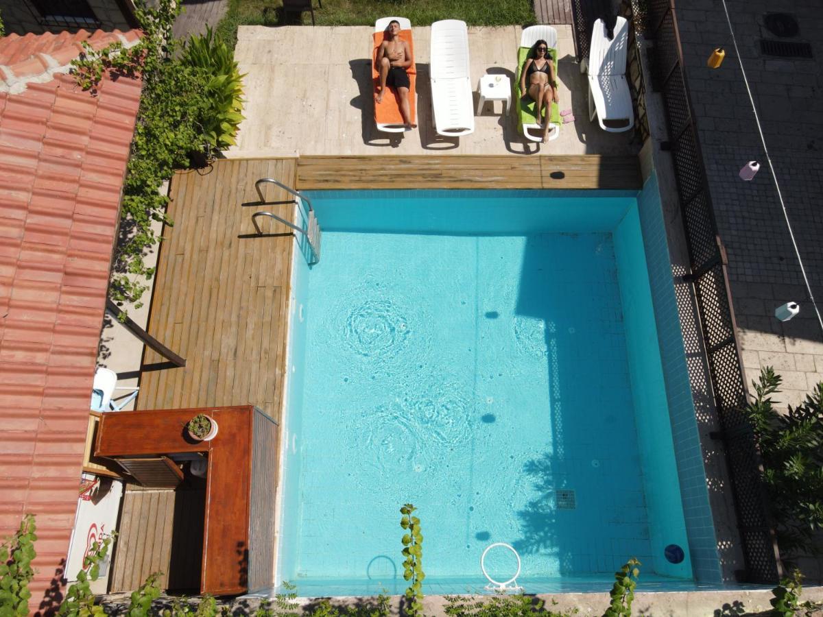 Adalis Boutique Hotel Side Exterior foto