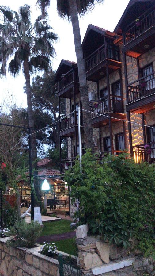 Adalis Boutique Hotel Side Exterior foto